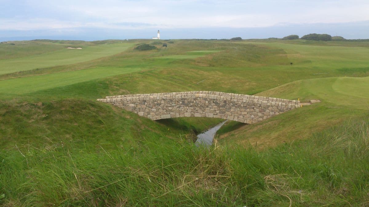 Stone bridges, pillars and entrances built in Argyll and Oban