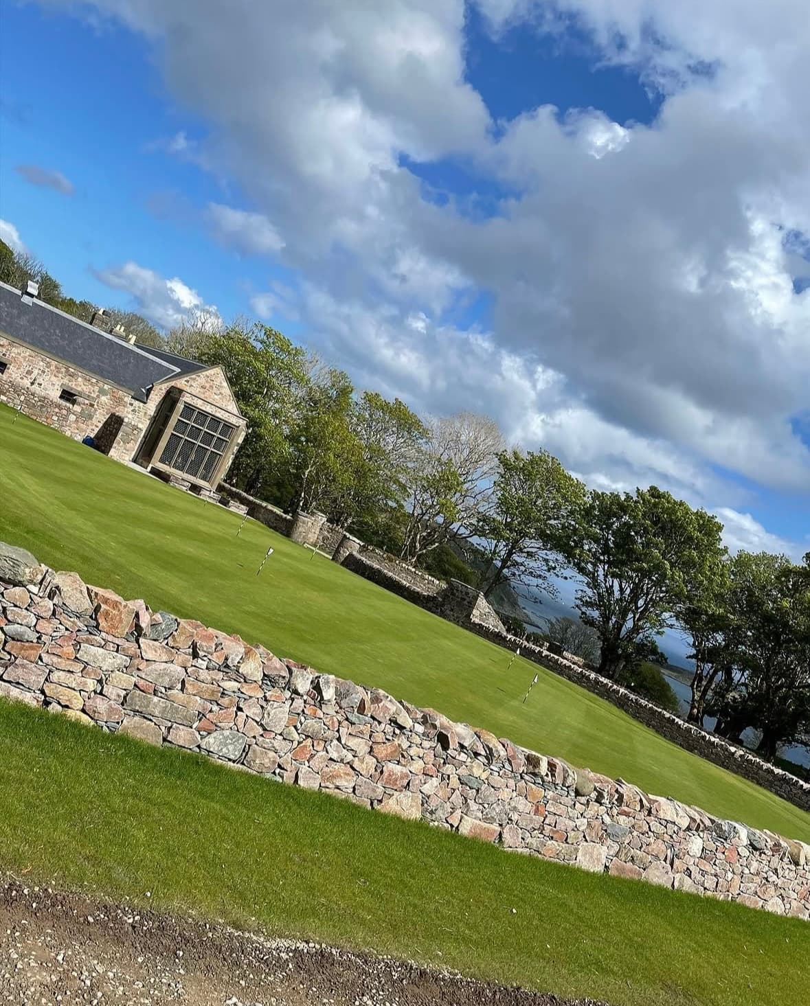 Putting green dry stone wall image 4