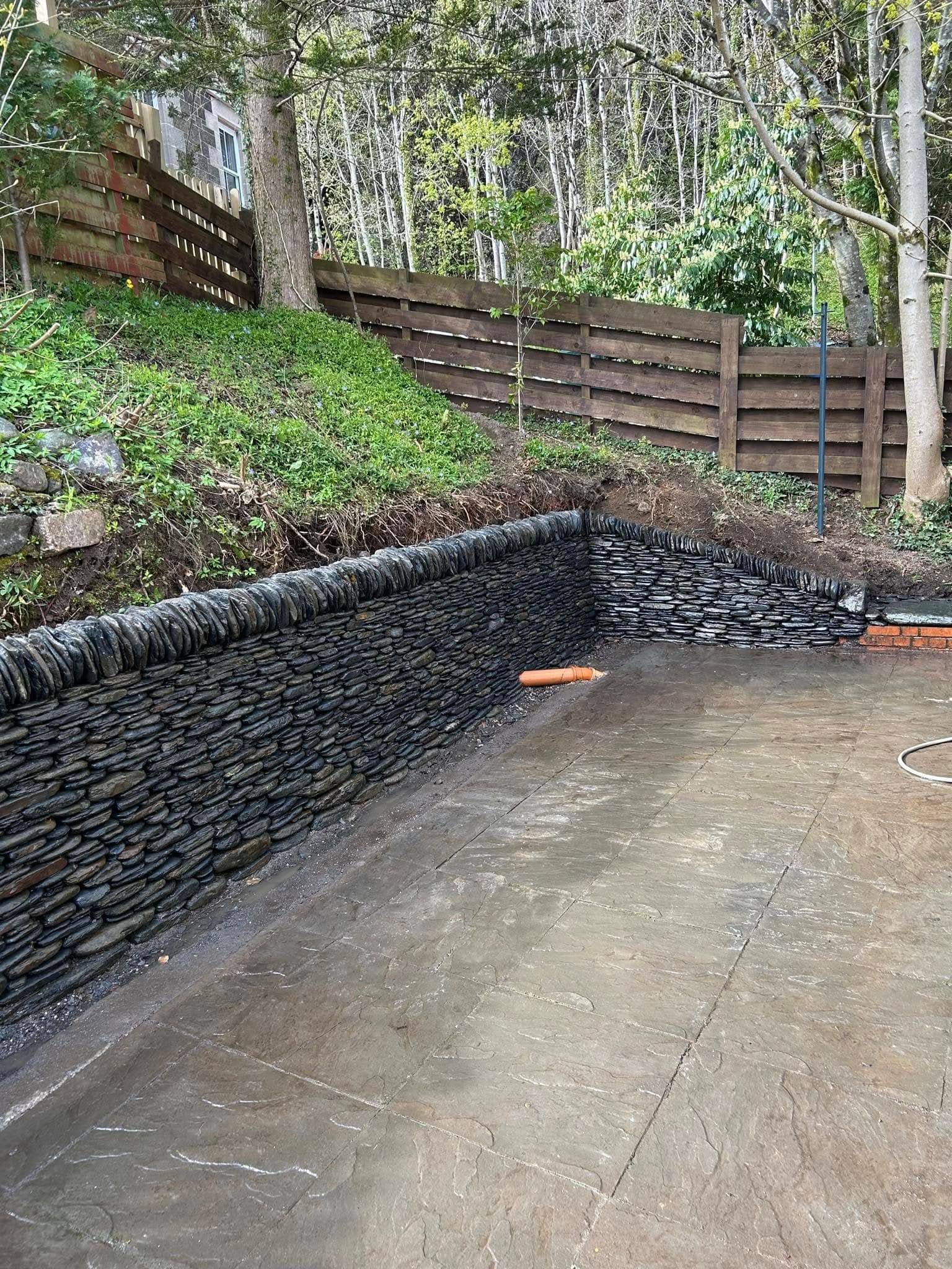Slate retaining wall image 4